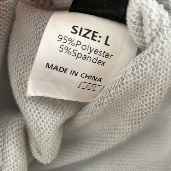 Shein Gray on Gray Camouflage Drawstring Elastic Waist shorts | L 8/10 - Picture 4 of 7